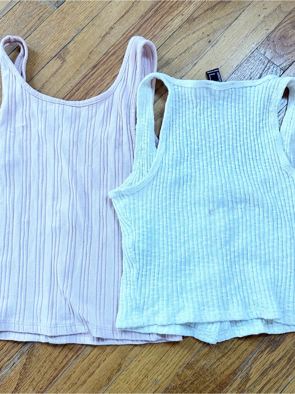Two Woven Ribbed Button-Front Tanks - Picture 7 of 8